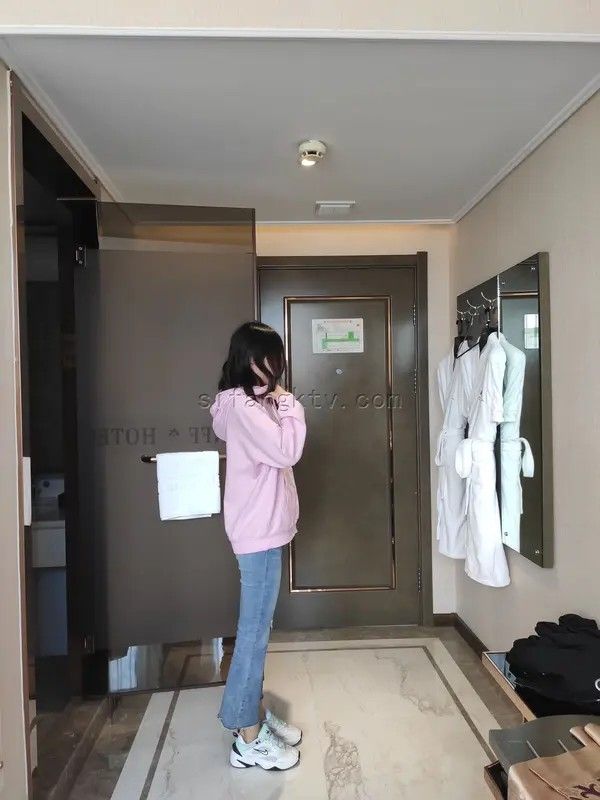 亚洲 激情 精品_成人久久一区二区三区91精品_艳妇臀荡乳欲伦岳TXT下载